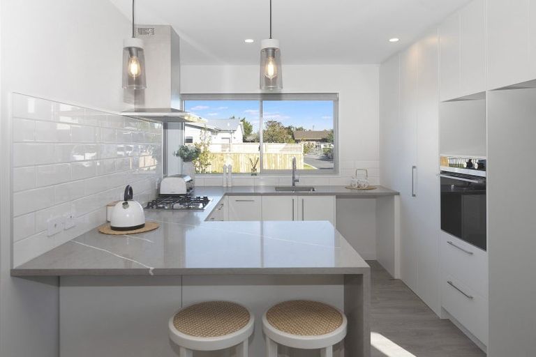 Photo of property in 25 Kakapo Lane, Redwood, Christchurch, 8051