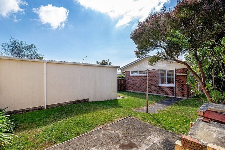 Photo of property in 1 Barron Crescent, Fenton Park, Rotorua, 3010