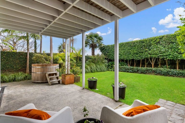 Photo of property in 15 Grosvenor Street, Grey Lynn, Auckland, 1021