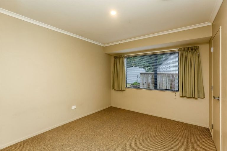 Photo of property in 43b Roto Street, Hurdon, New Plymouth, 4310