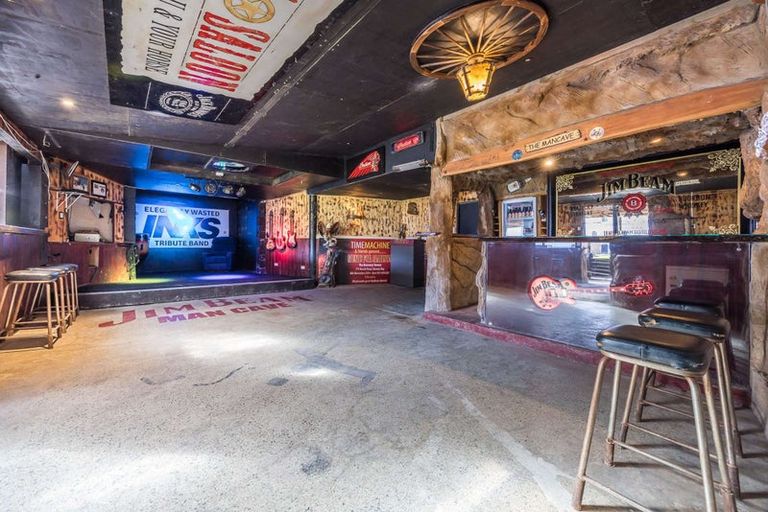 Photo of property in 27 Church Hill Road, Port Albert, Wellsford, 0973