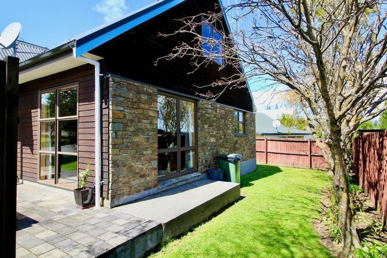 Photo of property in 1 Saint James Avenue, Hanmer Springs, 7334