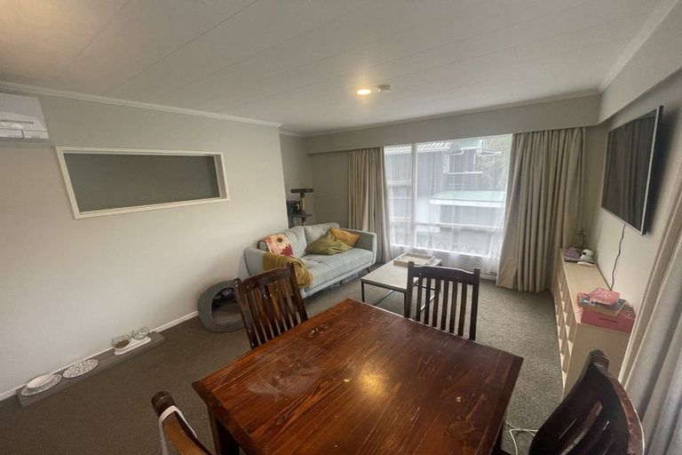 Photo of property in 2/7 Hair Street, Wainuiomata, Lower Hutt, 5014