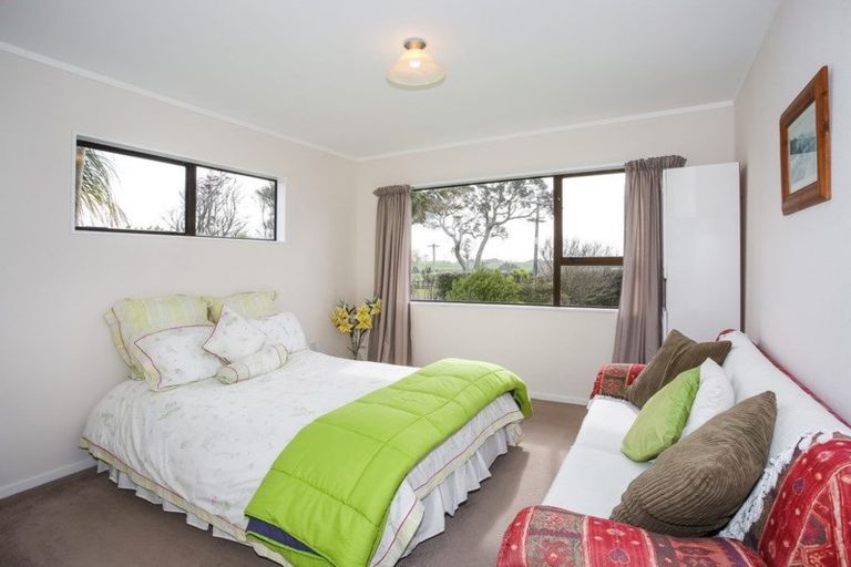 Photo of property in 20 Waipipi Wharf Road, Pollok, Waiuku, 2683