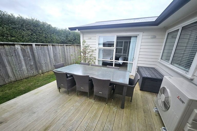 Photo of property in 34 Hanlow Place, Pyes Pa, Tauranga, 3112