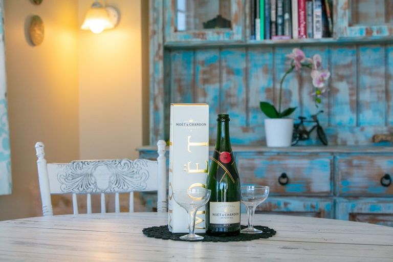 Photo of property in 32 The Terrace, Waihi Beach, 3611