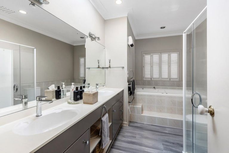 Photo of property in 9 Glamis Avenue, Manly, Whangaparaoa, 0930