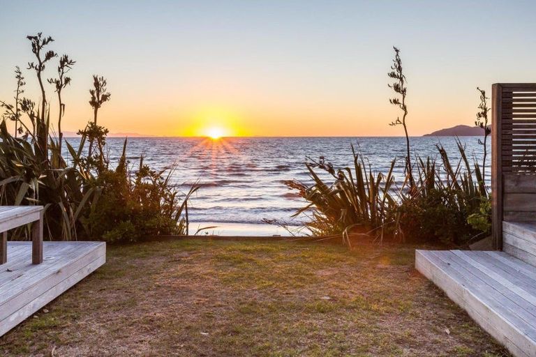 Photo of property in 305 Rosetta Road, Raumati Beach, Paraparaumu, 5032