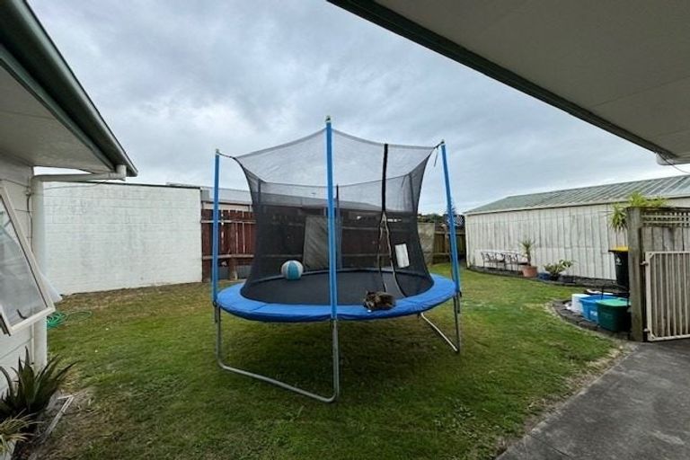 Photo of property in 166 Dickson Road, Papamoa Beach, Papamoa, 3118