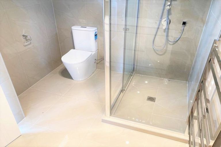 Photo of property in 13b Myers Road, Manurewa East, Auckland, 2102