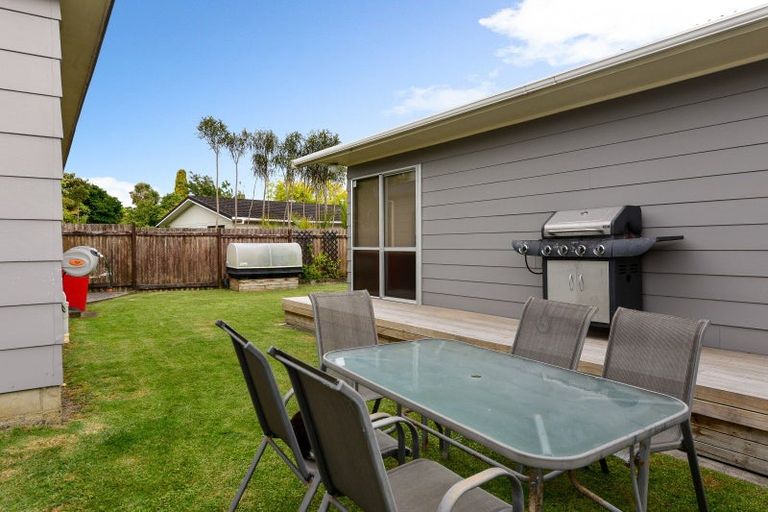 Photo of property in 12 Lansdowne Crescent, Glenview, Hamilton, 3206