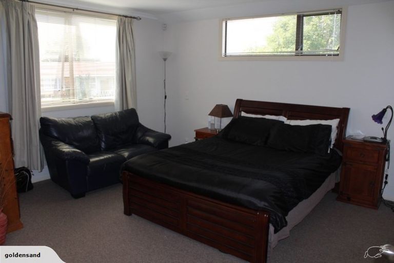 Photo of property in 14 Walter Macdonald Street, Howick, Auckland, 2014