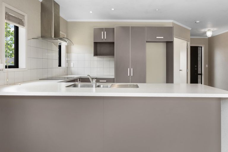 Photo of property in 90 Stirling Drive, Morrinsville, 3300