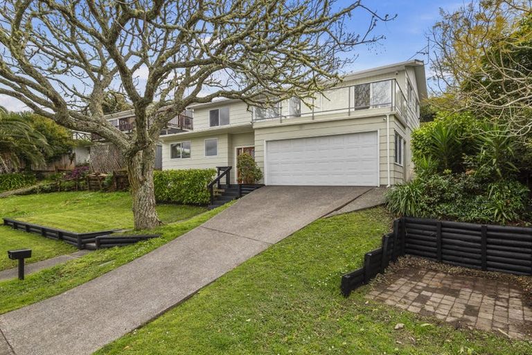 Photo of property in 92 Stapleford Crescent, Browns Bay, Auckland, 0630