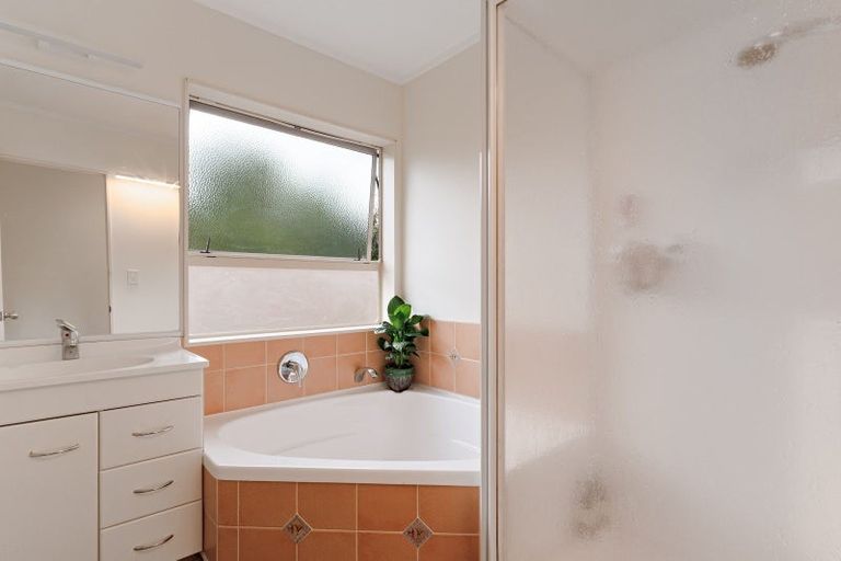 Photo of property in 7b Hampstead Court, Pyes Pa, Tauranga, 3112