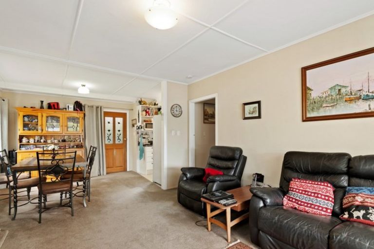 Photo of property in 129 Emano Street, Toi Toi, Nelson, 7010