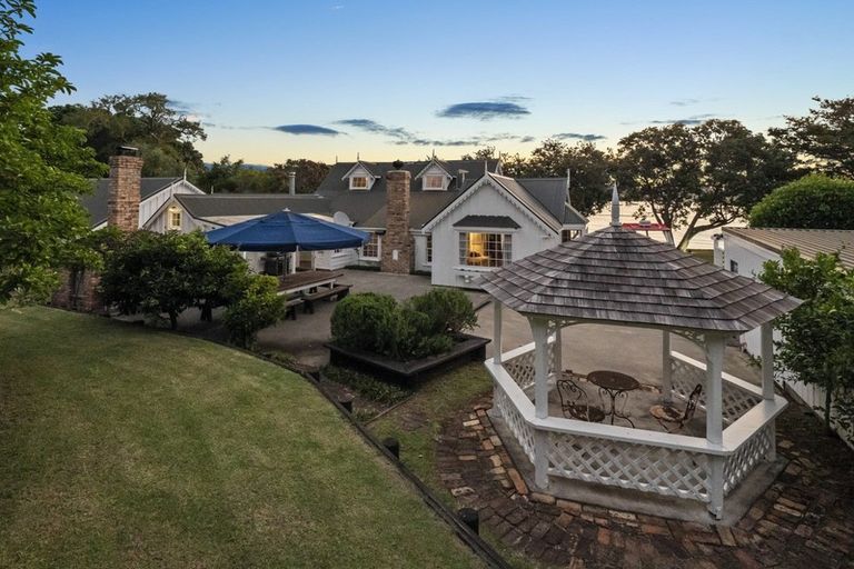 Photo of property in 6 Paine Brown Way, Russell, 0272