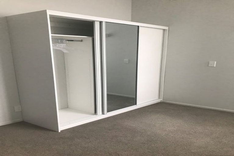 Photo of property in Rostrevor House, 3/130a Vivian Street, Te Aro, Wellington, 6011