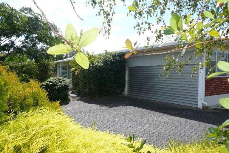 Photo of property in 35 Berkley Avenue, Hillcrest, Hamilton, 3216