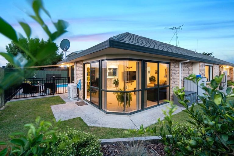 Photo of property in 116 Evans Road, Papamoa Beach, Papamoa, 3118