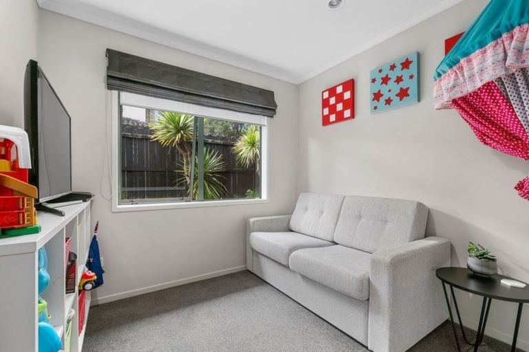 Photo of property in 51 Kristin Lane, Albany, Auckland, 0632