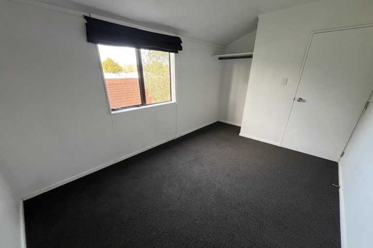 Photo of property in 16 Keeling Street, West End, Palmerston North, 4412