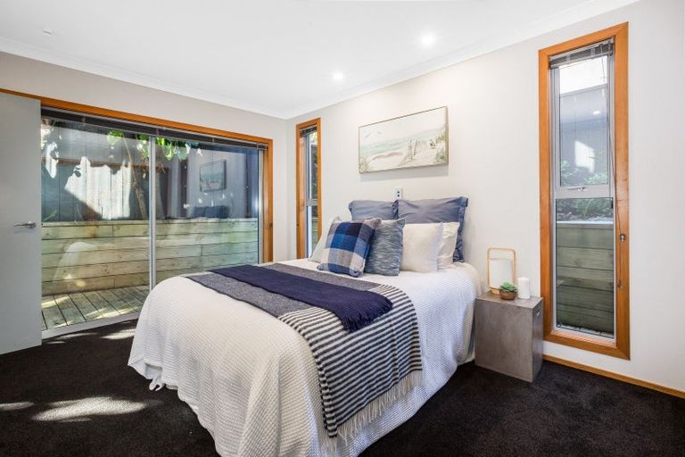 Photo of property in 7a Sunset Parade, Plimmerton, Porirua, 5026