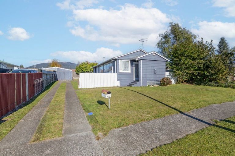 Photo of property in 48 Mawake Place, Turangi, 3334