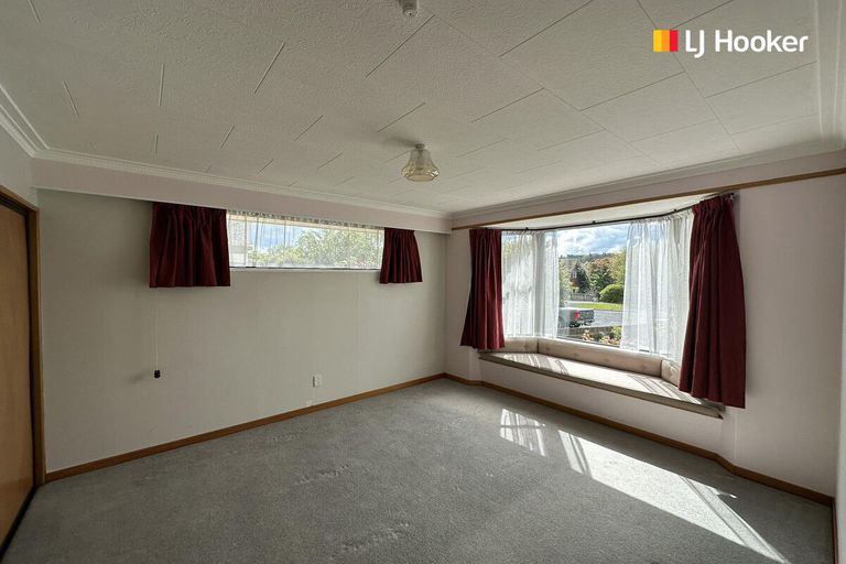 Photo of property in 30 Walton Park Avenue, Fairfield, Dunedin, 9018