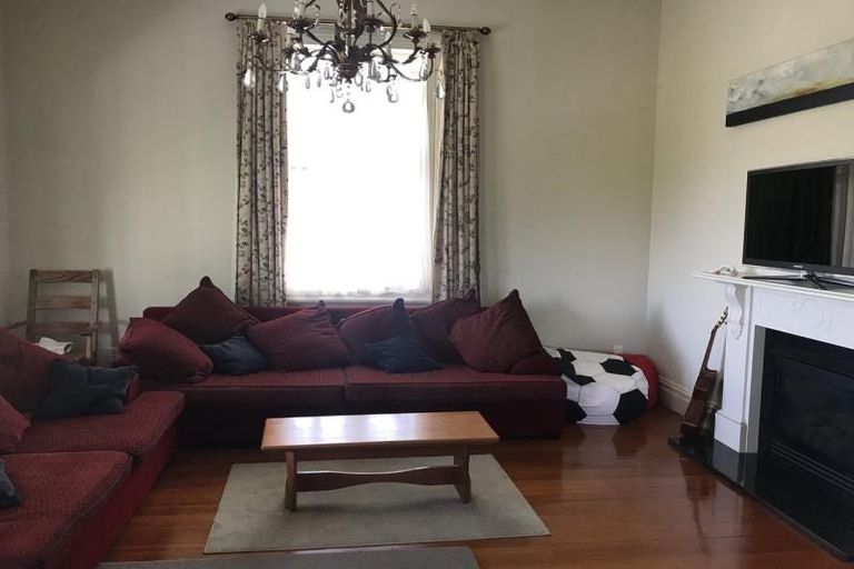 Photo of property in 34 Albert Road, Devonport, Auckland, 0624