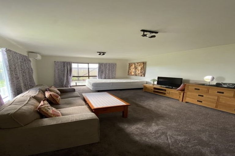 Photo of property in 2a Karamu Street, Ngaio, Wellington, 6035