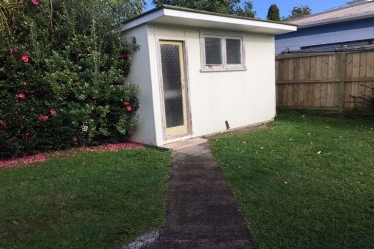 Photo of property in 10 Hornsea Road, Tairua, 3508