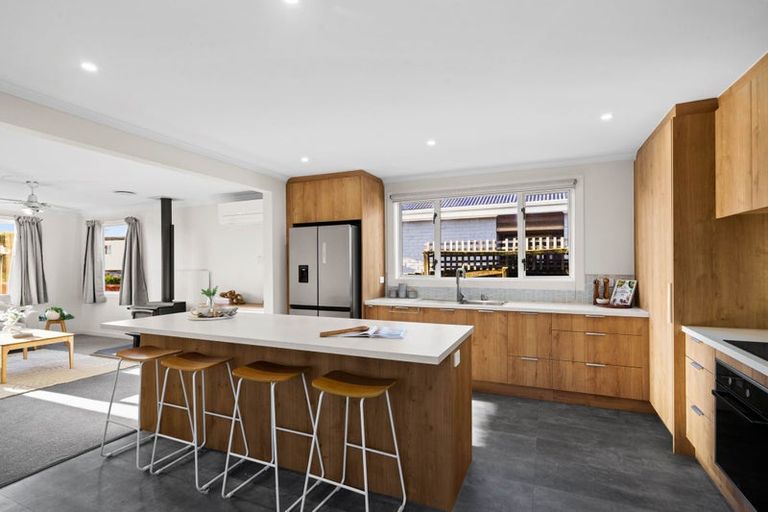 Photo of property in 45 Effingham Street, North New Brighton, Christchurch, 8083