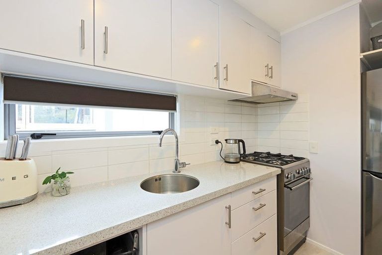 Photo of property in 1b Reynolds Road, Havelock North, 4130