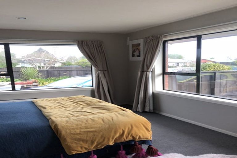 Photo of property in 50 Martbern Crescent, Bishopdale, Christchurch, 8053