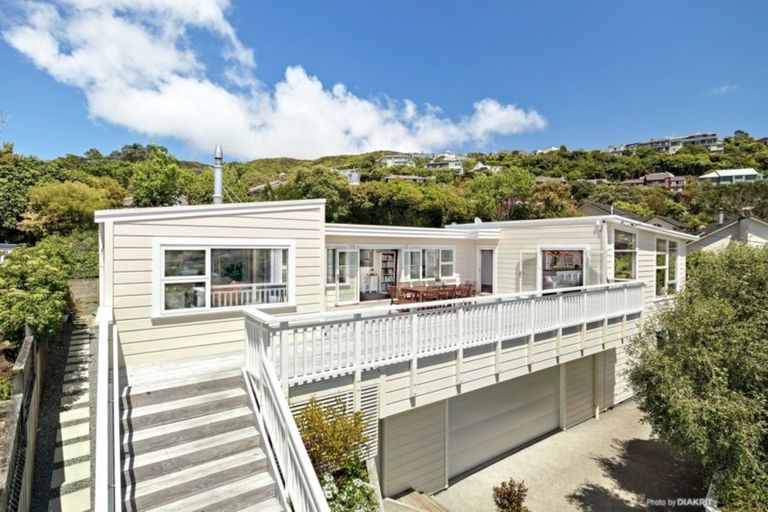 Photo of property in 13 Dasent Street, Karori, Wellington, 6012
