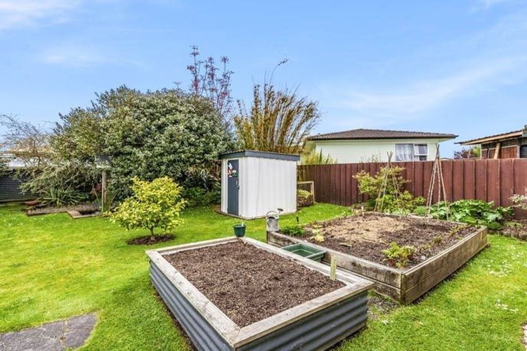 Photo of property in 6 Wairoa Place, Tokoroa, 3420