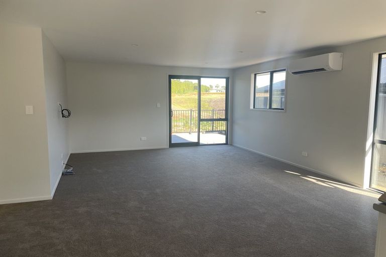Photo of property in 16 Kauri Lane, Omokoroa, 3114