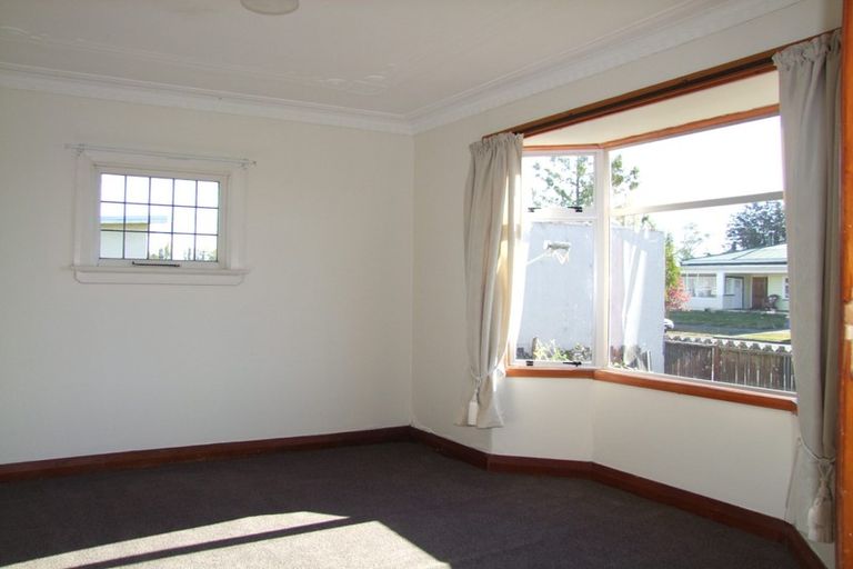 Photo of property in 9 Ossian Street, Milton, 9220