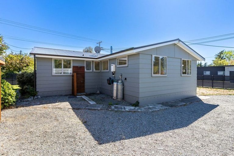 Photo of property in 43 Jollie Road, Twizel, 7901