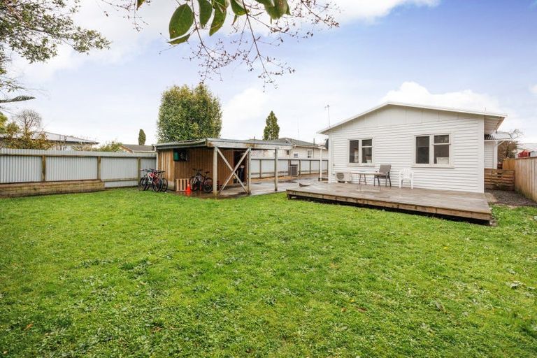 Photo of property in 32 Marne Street, Hokowhitu, Palmerston North, 4410