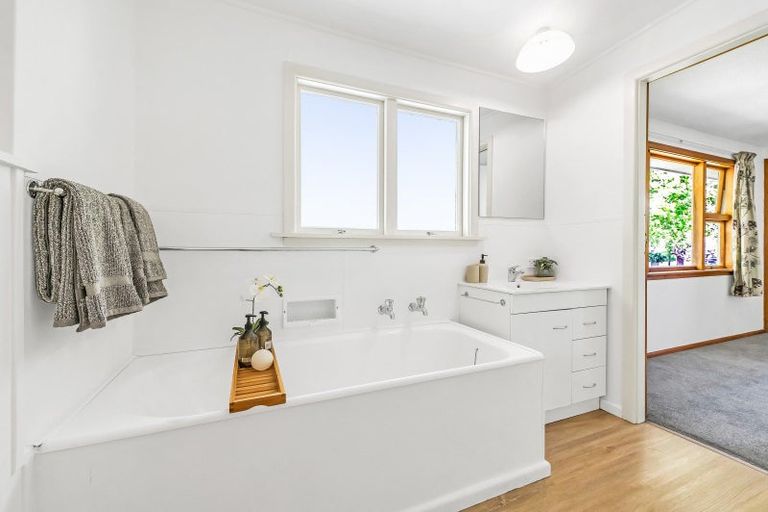 Photo of property in 113a Fisher Avenue, Beckenham, Christchurch, 8023