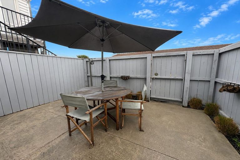 Photo of property in 2/172 Geraldine Street, Edgeware, Christchurch, 8013