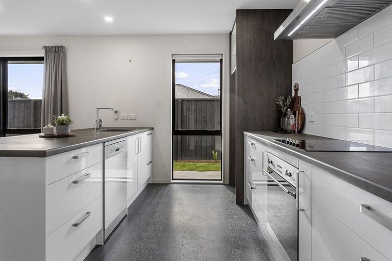 Photo of property in 39 Salisbury Avenue, Rangiora, 7400