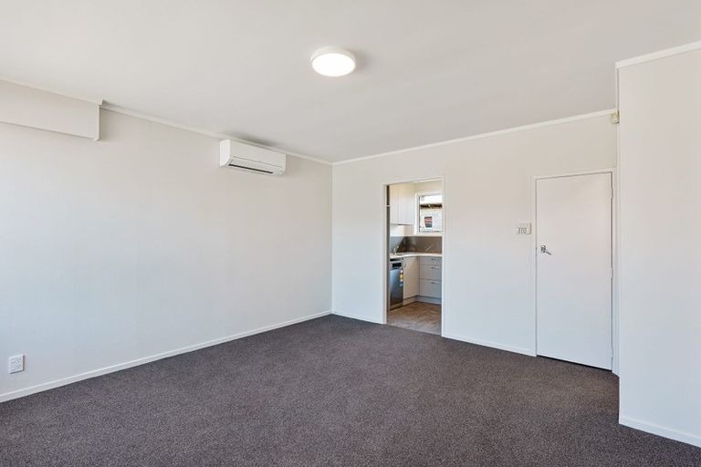 Photo of property in 1/82 Buckland Road, Mangere East, Auckland, 2024