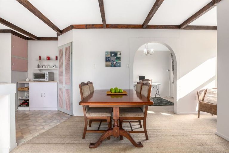 Photo of property in 23 Cornwall Crescent, Cannons Creek, Porirua, 5024