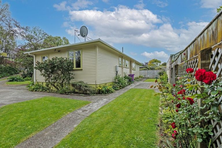 Photo of property in 484 College Street, Hokowhitu, Palmerston North, 4410