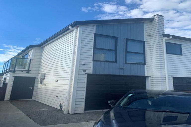 Photo of property in 10 Bliss Court, Takanini, 2110