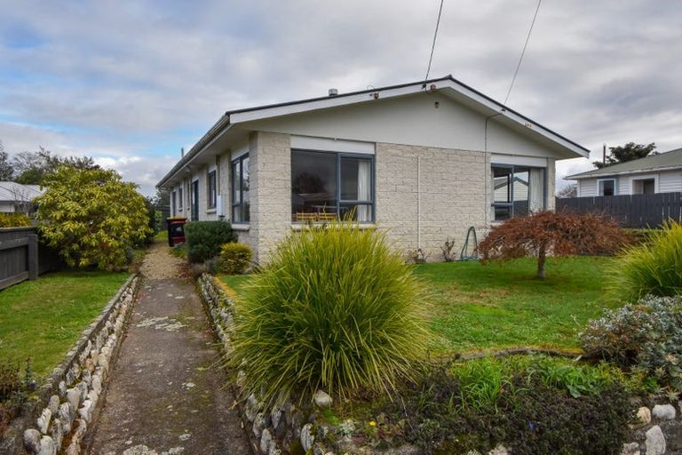 Photo of property in 123 Broadway, Carterton, 5713