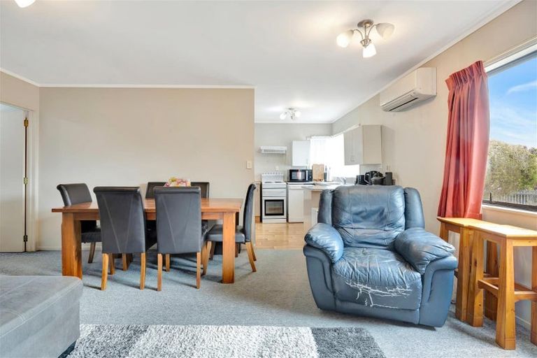 Photo of property in 3 Caulfield Place, Nawton, Hamilton, 3200